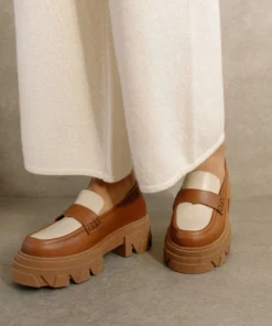 ALOHAS Trailblazer Bicolor Tan Ivory