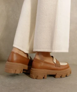 ALOHAS Trailblazer Bicolor Tan Ivory