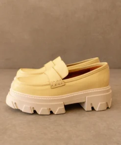ALOHAS Trailblazer Mellow Yellow Shoes