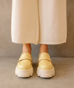 ALOHAS Trailblazer Mellow Yellow Shoes