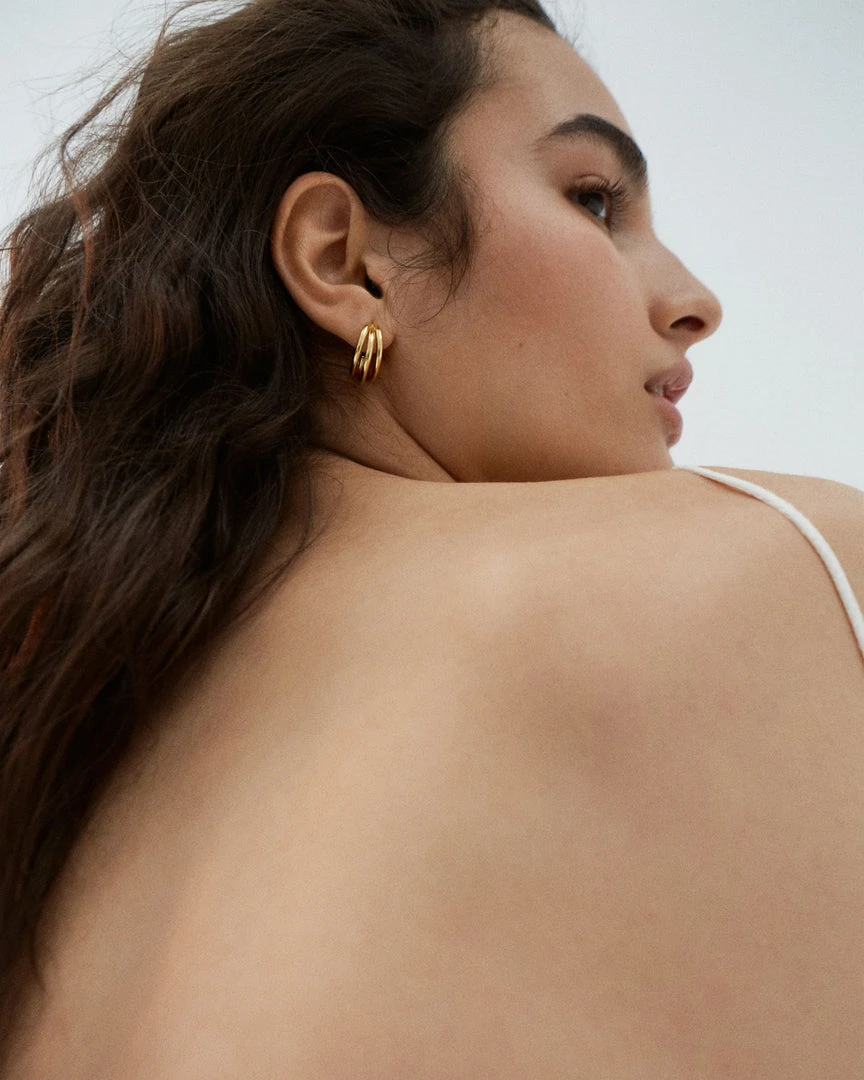 ALOHAS Trilogy Hoop Earrings Gold 4 ALOHAS Trilogy Hoop Earrings Gold