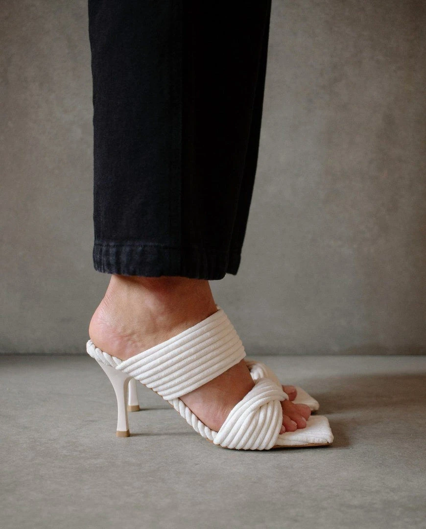 ALOHAS Shoes Twist Autumn Ivory 6 ALOHAS Shoes Twist Autumn Ivory