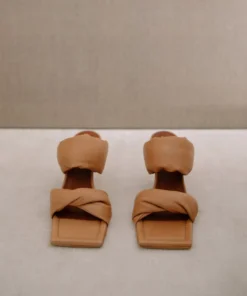 ALOHAS Twist Strap Camel 10 ALOHAS Twist Strap Camel