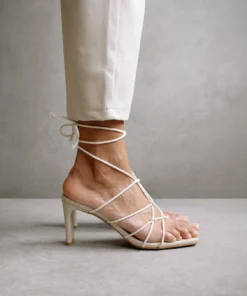 ALOHAS Shoes Unique Laced Ivory Heel