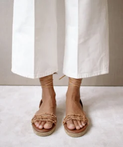 ALOHAS Wanderer Camel