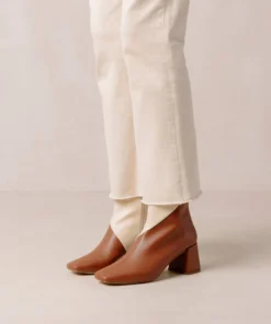 Svegan Shoes Watercolor Gingerbread Warm White 16 Svegan Shoes Watercolor Gingerbread Warm White