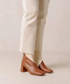 Svegan Shoes Watercolor Gingerbread Warm White 17 Svegan Shoes Watercolor Gingerbread Warm White