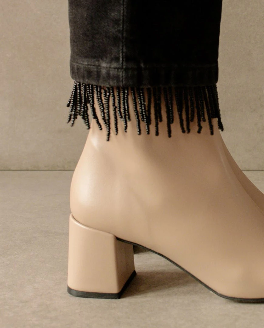 Svegan Watercolor Tahini Beige 4 Svegan Watercolor Tahini Beige