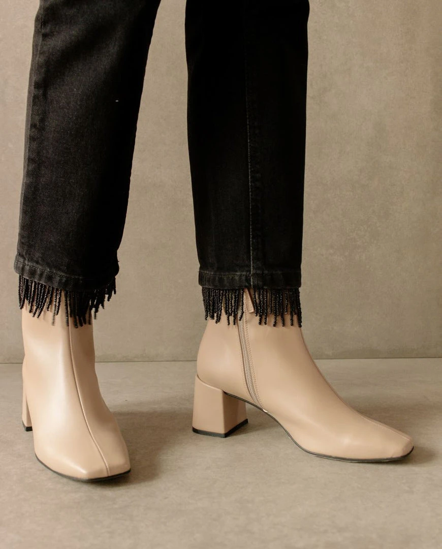 Svegan Watercolor Tahini Beige 5 Svegan Watercolor Tahini Beige