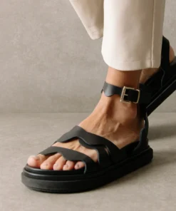 ALOHAS Shoes Wavy Black Sandals