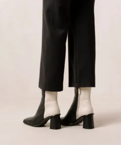 ALOHAS West Black Cream Shoes