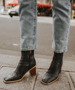 ALOHAS West Black Vintage 9 ALOHAS West Black Vintage