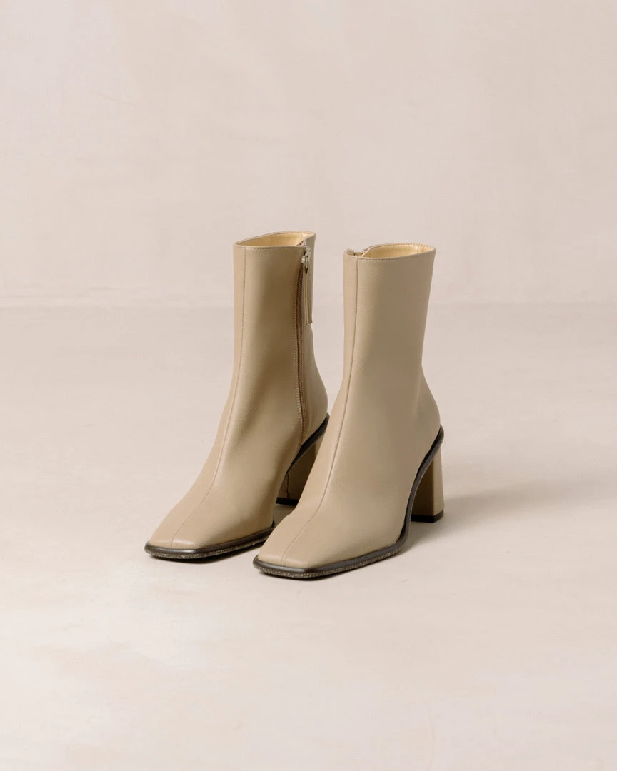 ALOHAS West Cactus Warm Sand Beige 9 ALOHAS West Cactus Warm Sand Beige