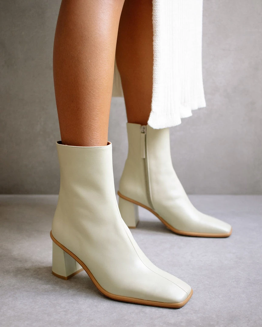 ALOHAS West Cape Celery Green 1 ALOHAS West Cape Celery Green