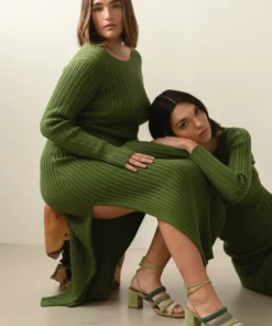 ALOHAS Wise Opened Knit Skirt Emerald